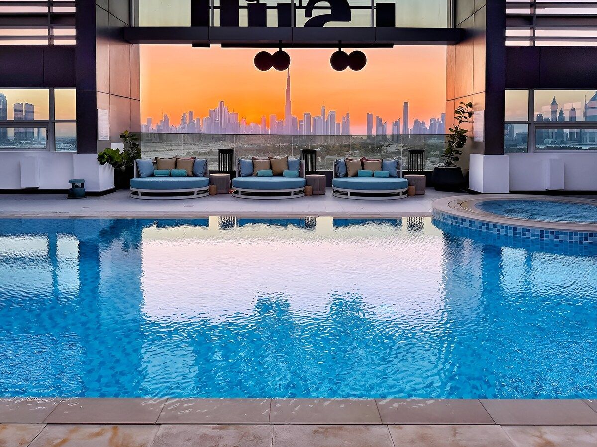 Boutique Affini Studio w/ Balcony, Pool & Gym