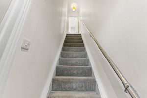 1750068250