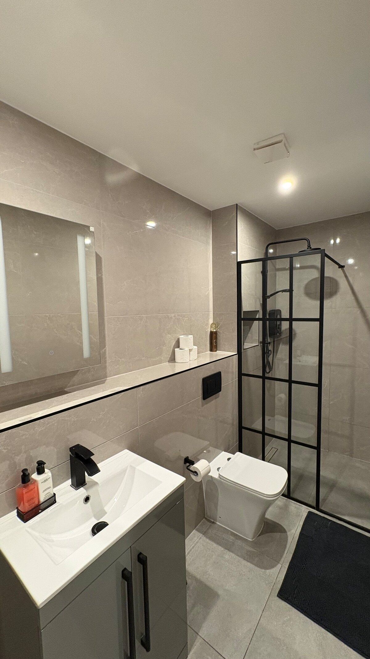 3601