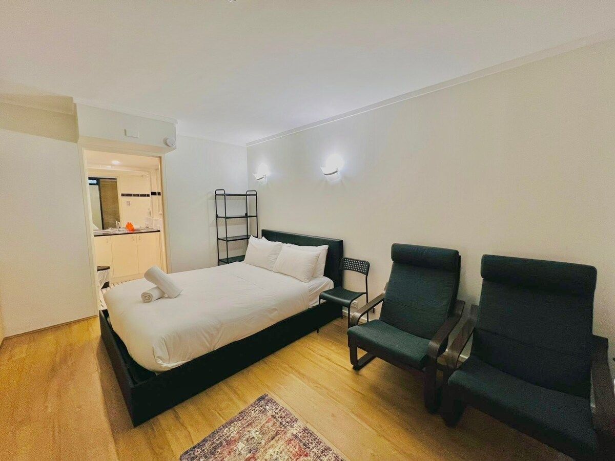 Prime Elizabeth Bay Studio| AC | Walk Everywhere