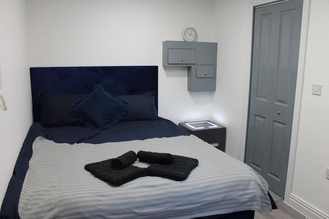 2 BV Apartment