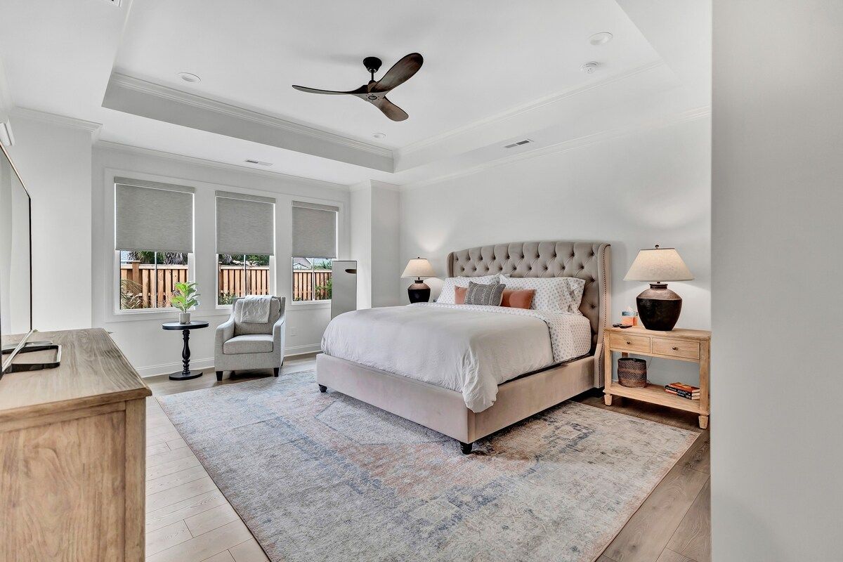 Luxury Oasis - Pool, Jacuzzi, Golf Cart!