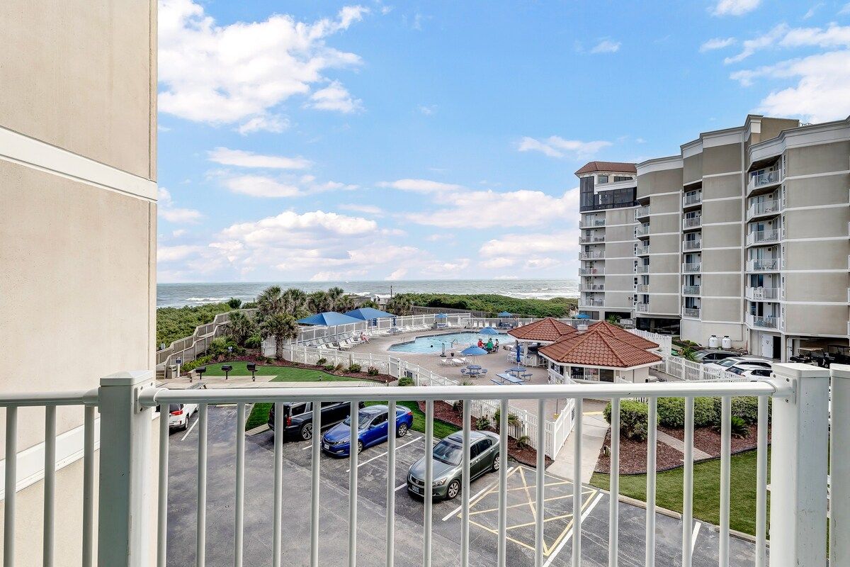 Barefoot Bungalow - Ocean Front Beach Condo