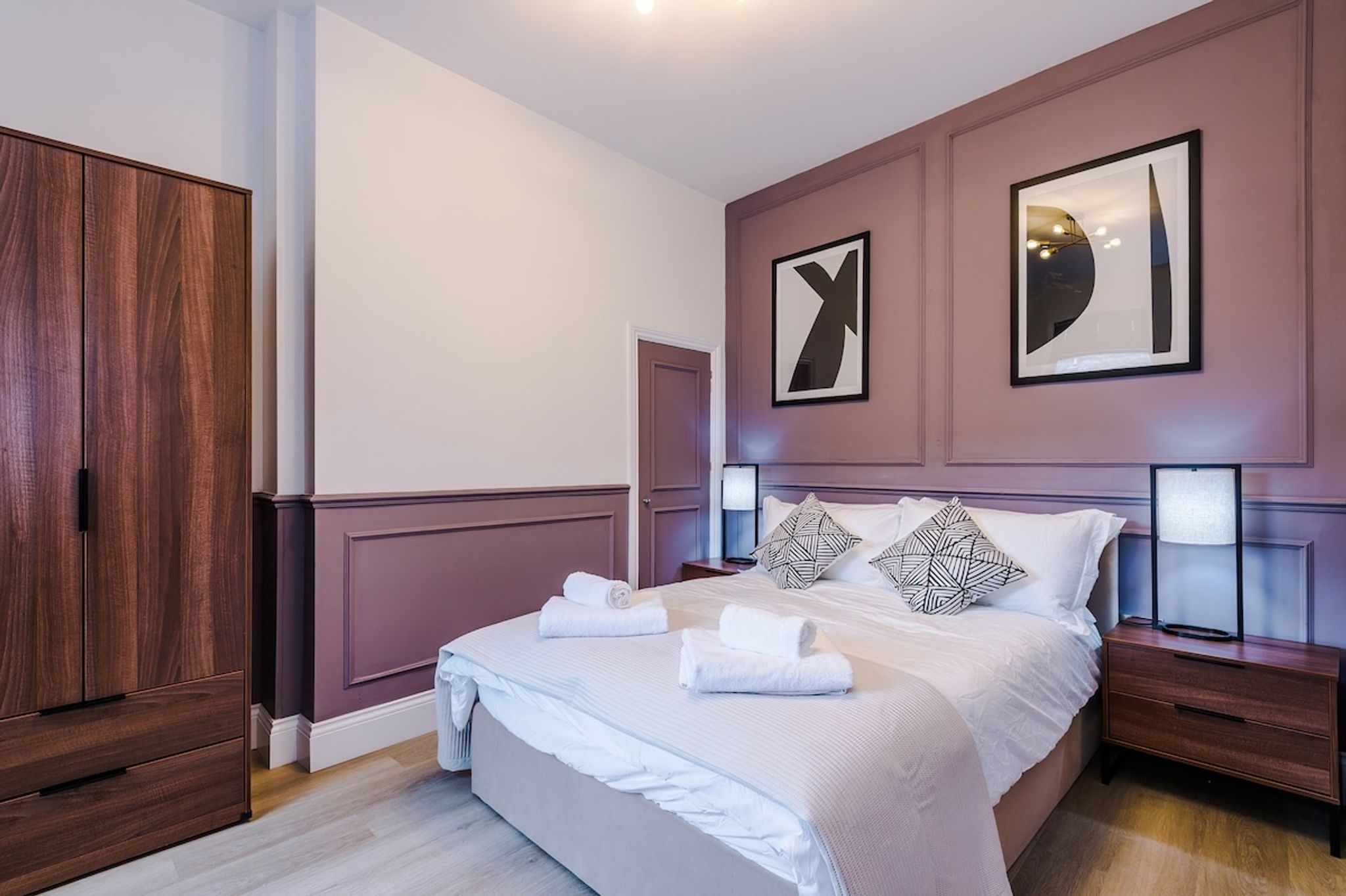 Stunning 3BR Flat | Nunnery Lane | Sleeps 6