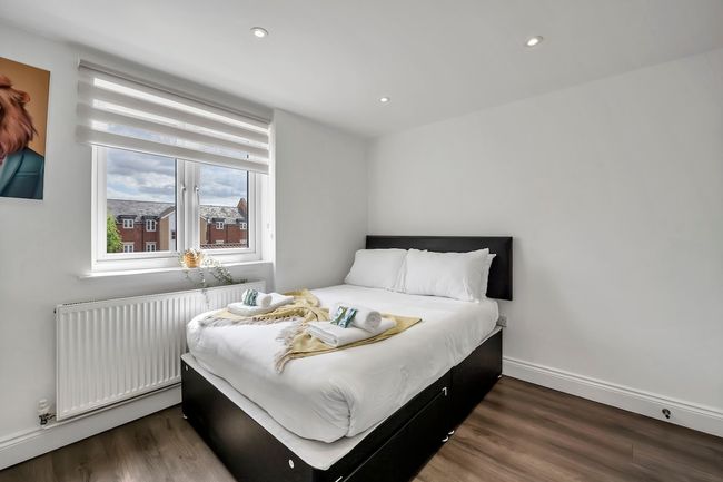 5BDR House By ? Homestyles Hosts Short Lets & Serviced Accommodation Widford ?Perfect for Contractors
