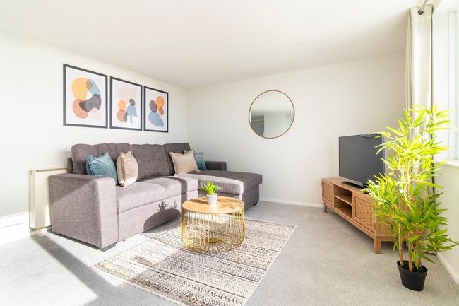 Stunner Sea View 2 bedroom Sleeps 6-Free Parking