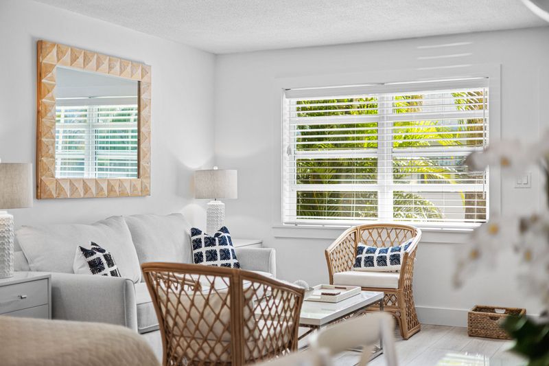 Perfectly-Located Studio at Naples Beach & Town — photo 6