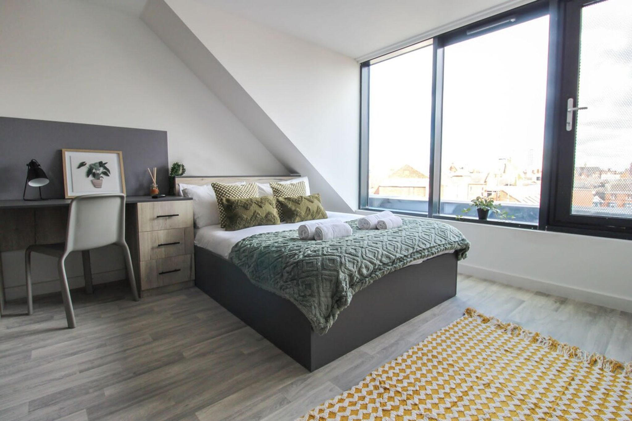 Brand New Spacious Studio with Kitchen