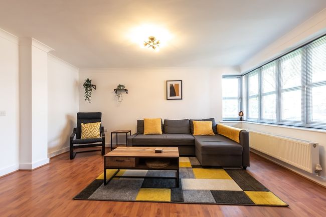 Contractor Base | 2BR | Parking