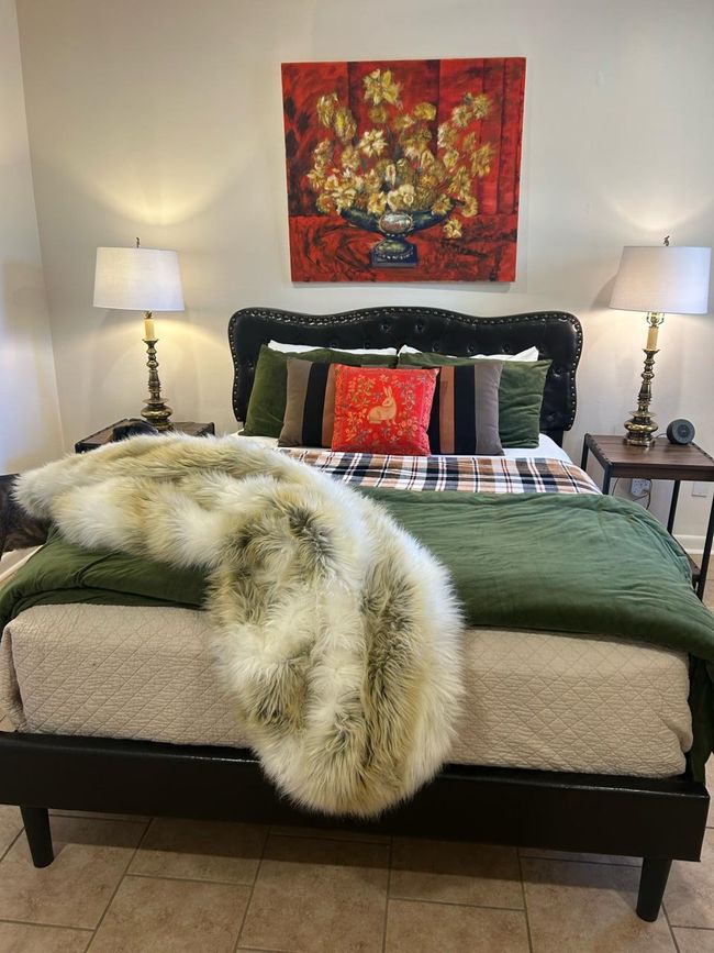 The Ira, 1BR King Nook by Velvet Ditch Villas