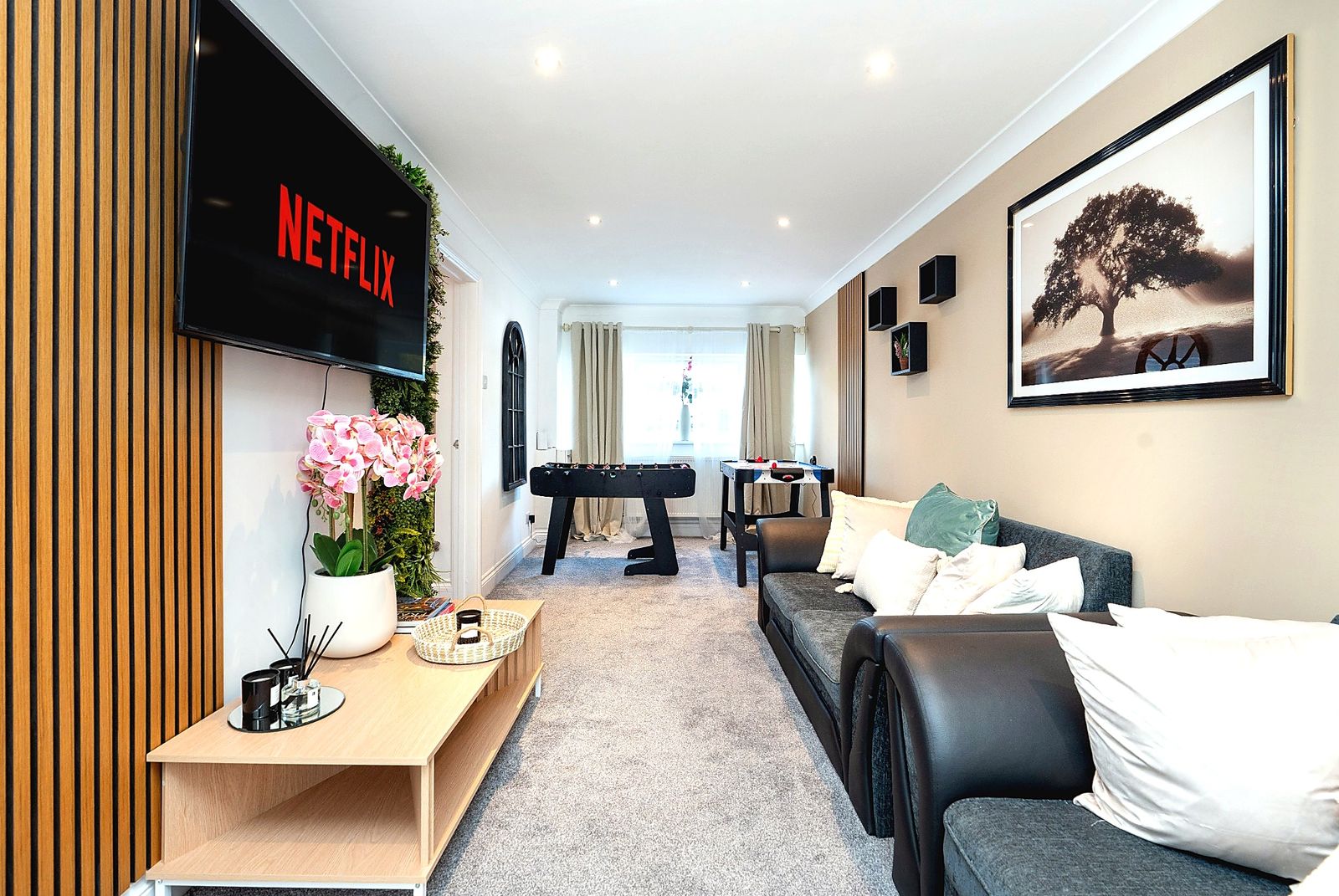 Open Mind Property - Stylish 6BR Holiday Home