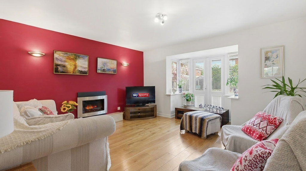 NEW!4BR Ideal for Contractors, Driveway, Wifi, M40