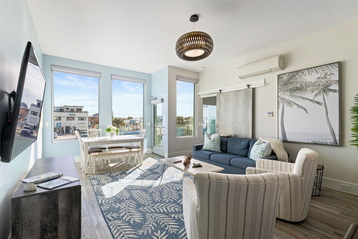 Boardwalk Blue - Modern Beachside Retreat