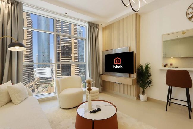 1BR with Marina Skyline Views,Close to Marina Walk