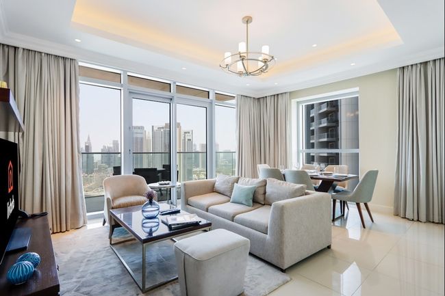 Livbnb - 2 Br suite with fountain View in Downtown