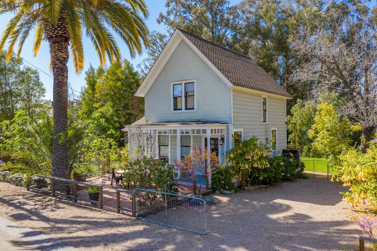 Iconic Modern Farmhouse- San Luis Obispo