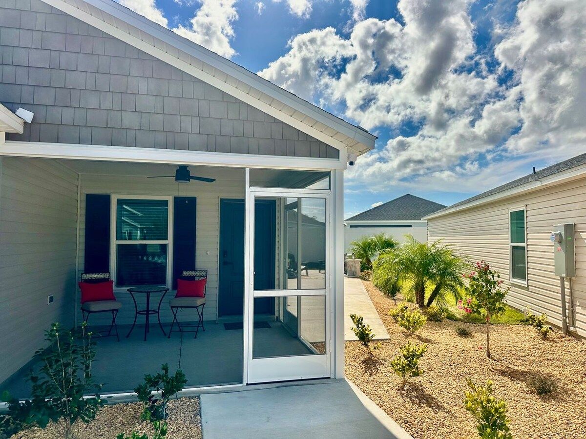 Fire Pit Villa · 2BR · Golf Cart · Near Eastport — photo 5